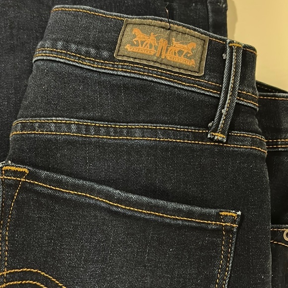 Women's Levi's 512 Perfectly Slimming Skinny Jeans size 6- like new condition - Picture 6 of 13